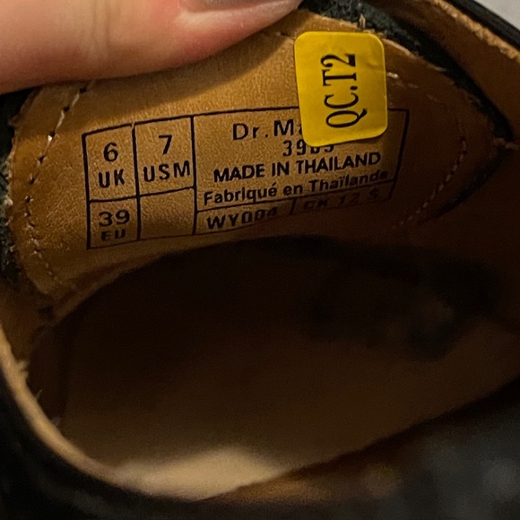 Dr Martens Unisex Shoes 3989 black Casual Oxford Wingtip Brogue Leather USM7/ 39 - Picture 8 of 9